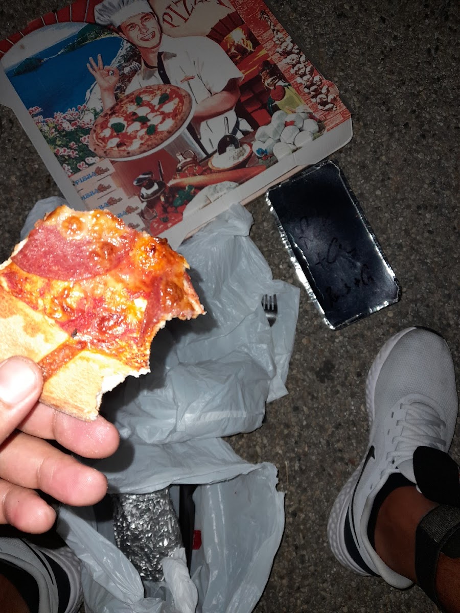 Gong - Pizzeria & Asiatisch-10