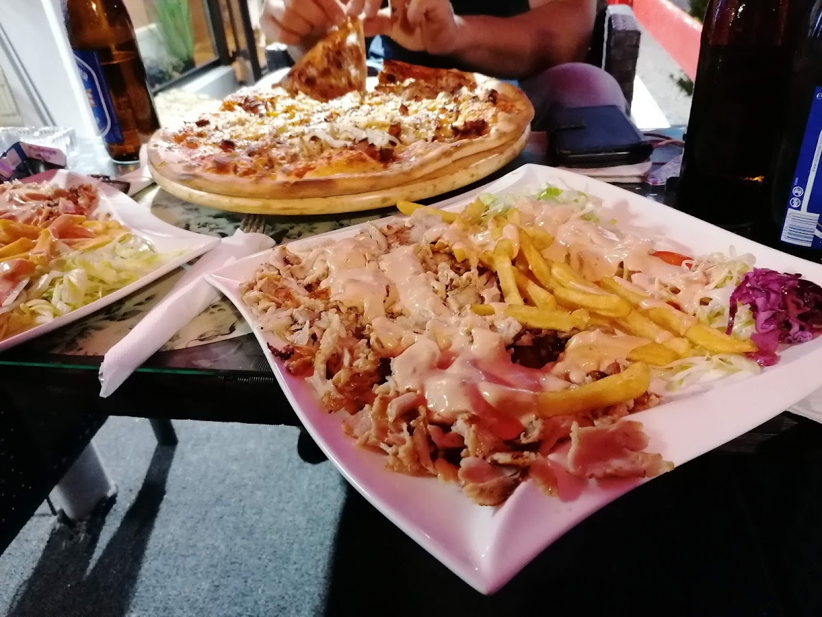 Gong - Pizzeria & Asiatisch-2